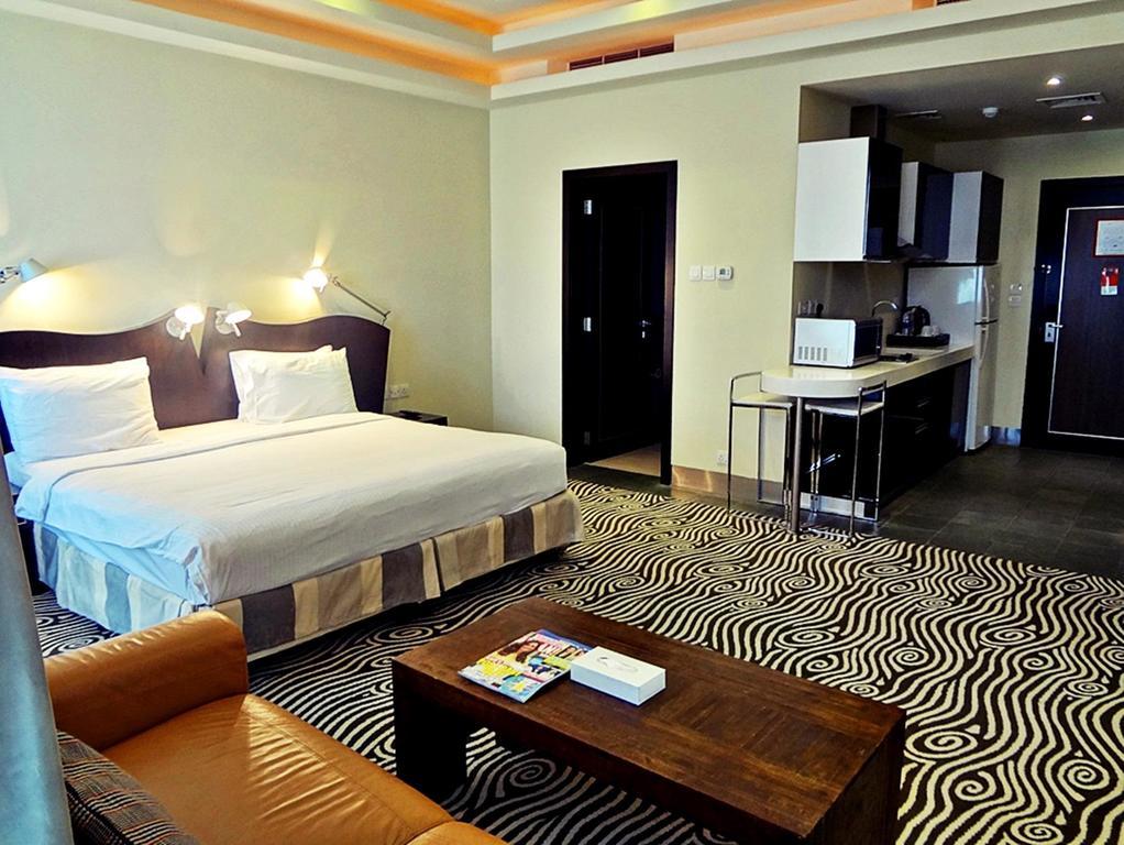 Al Raya Suites Hotel Manama Zewnętrze zdjęcie