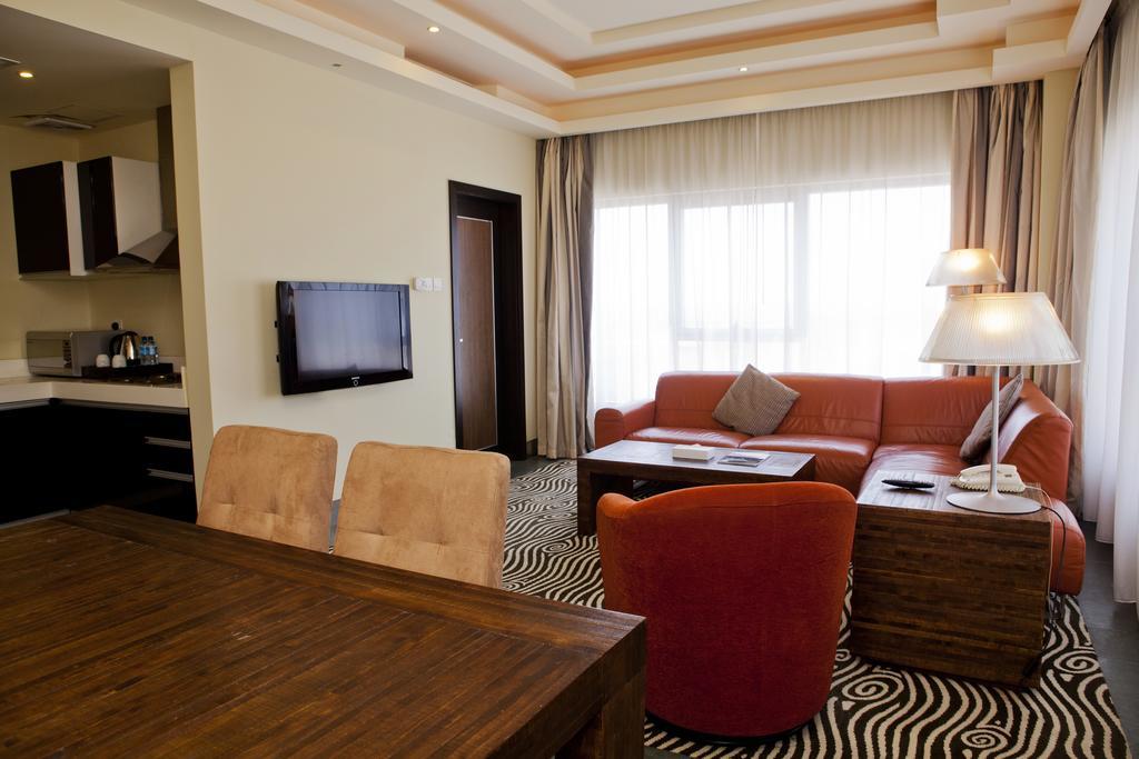 Al Raya Suites Hotel Manama Zewnętrze zdjęcie