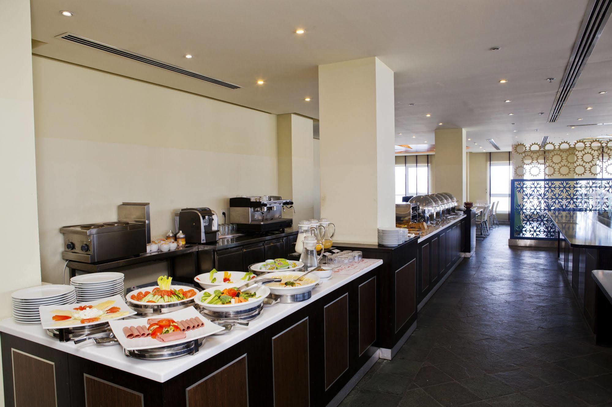 Al Raya Suites Hotel Manama Zewnętrze zdjęcie